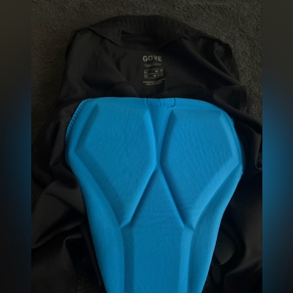 GORE WARE C3 WOMEN 3/4 BIKING TIGHTS+ - Picture 10 of 11